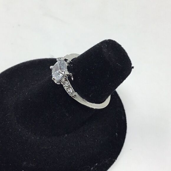 3/4 Carat Round Cut CZ 4-Prong Engagement Ring H15 - Picture 4 of 7